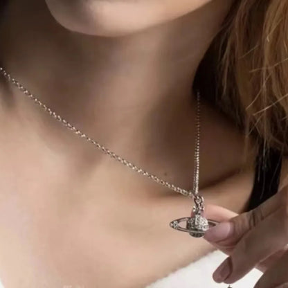 ASTRID Classic Saturn Necklace