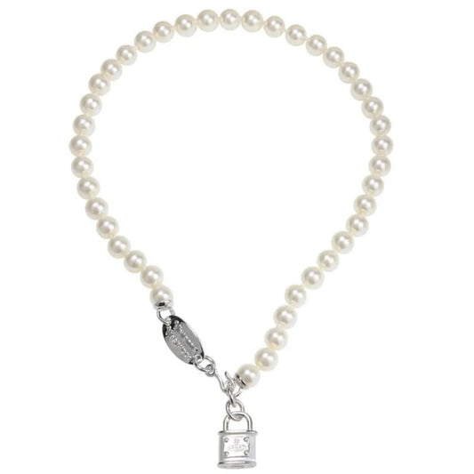 Lock Pearl Necklace