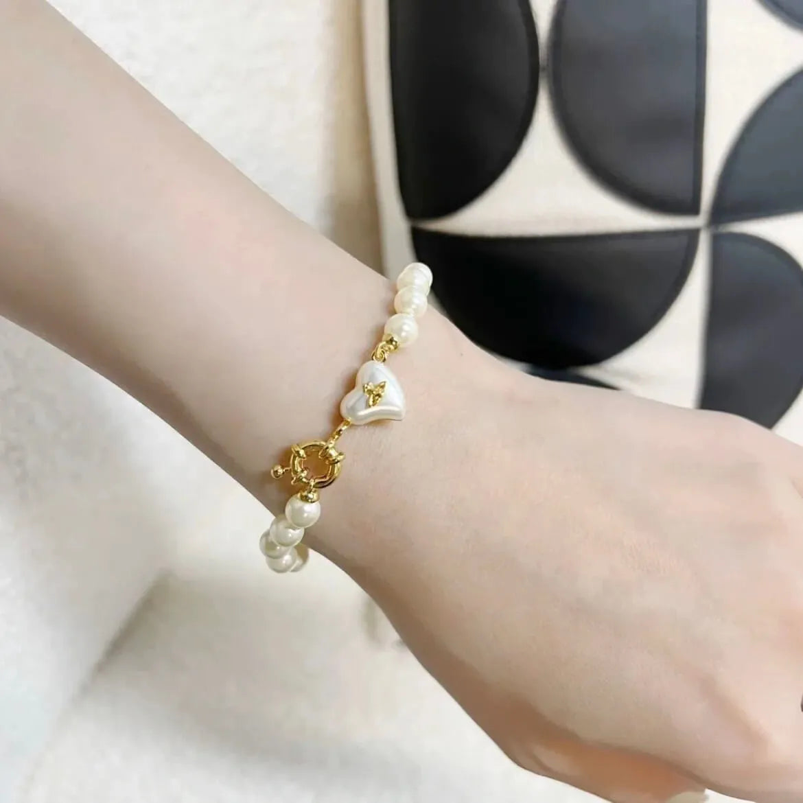 Pearl Heart Charm Bracelet
