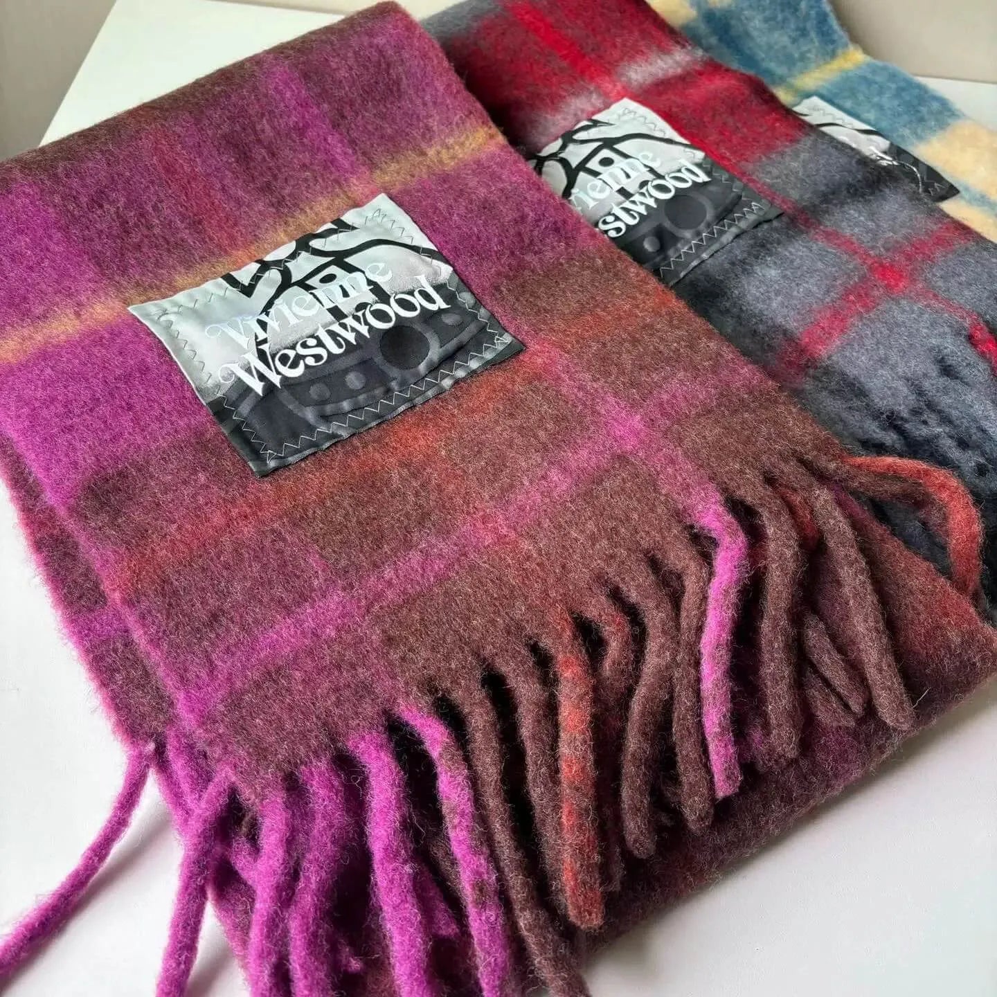 Checkered Wool Fringe Scarf