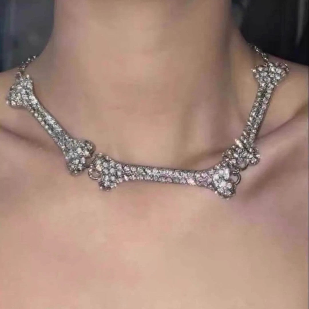 FAUSTINE Three-section Bone Necklace