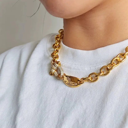 NOVA U-Link Clasp Chain Necklace