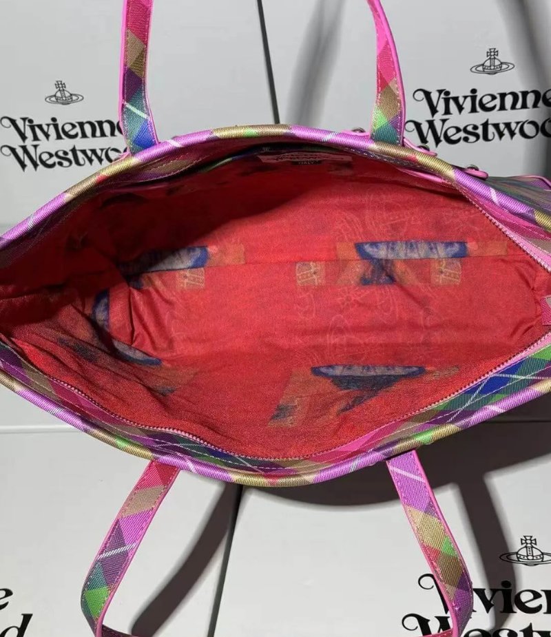 Classic Plaid Saturn Tote