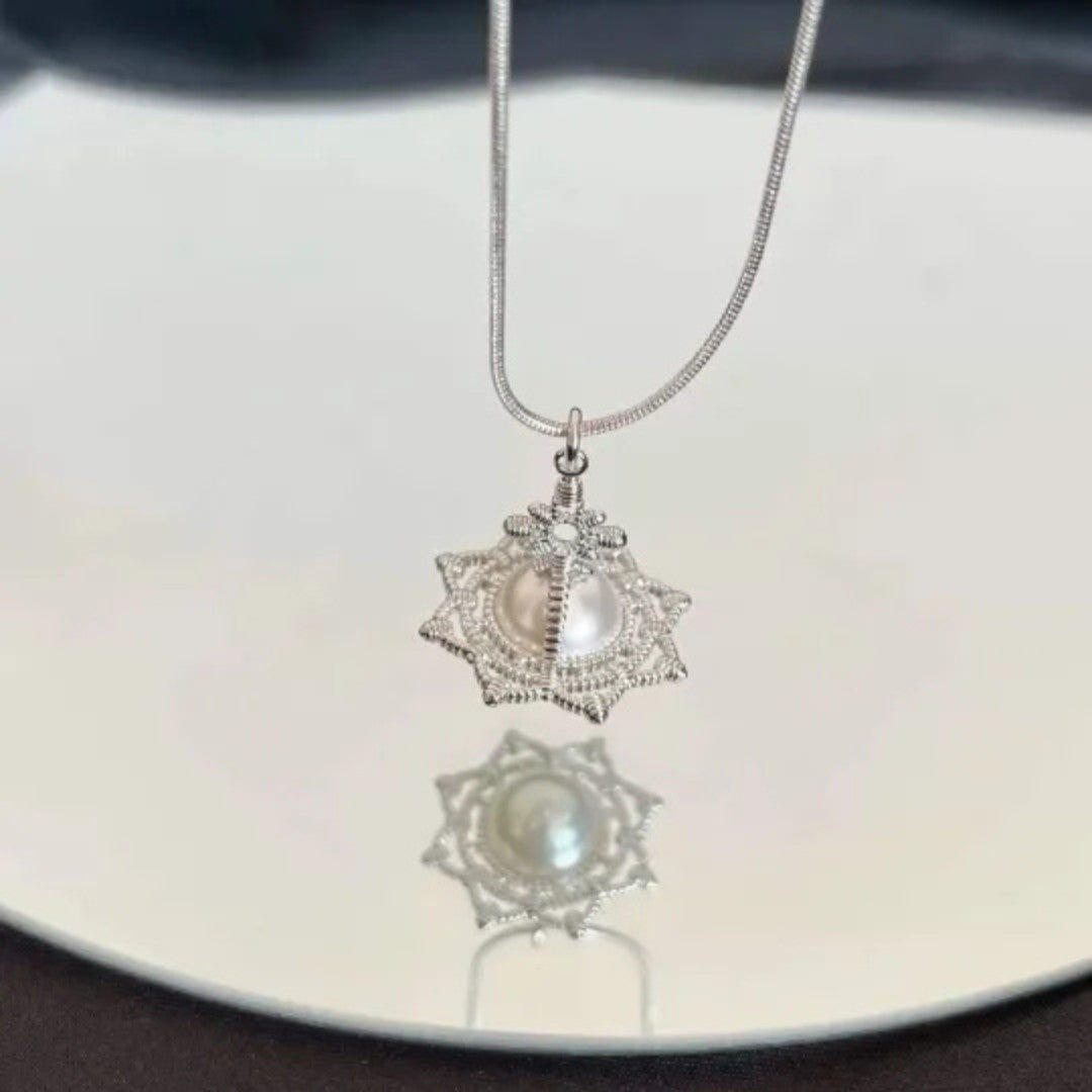 Vintage Snowflake Pearl ORB Necklace