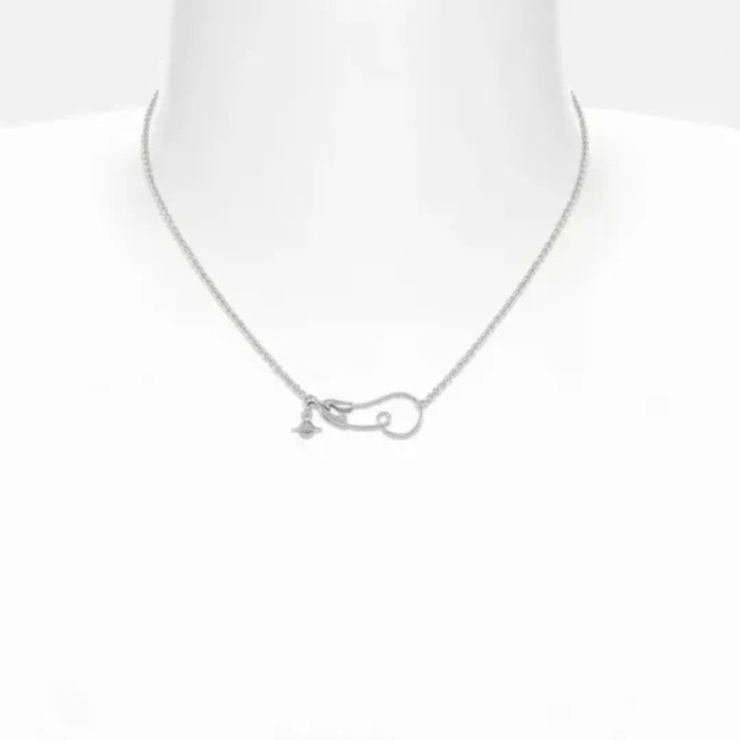 MAXIMA Pendant Necklace