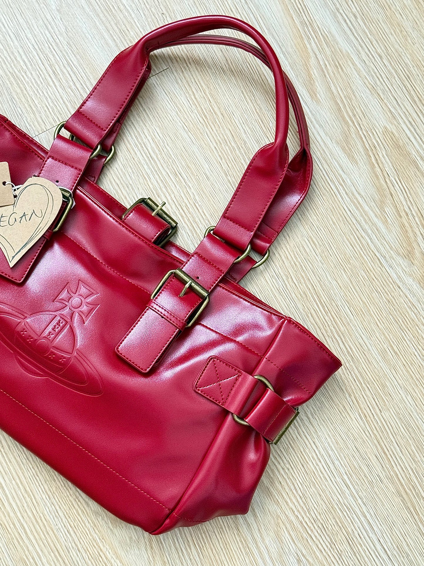 Cherry red Vwnana’s leather messenger bag (with dust bag) + free cardholder gift