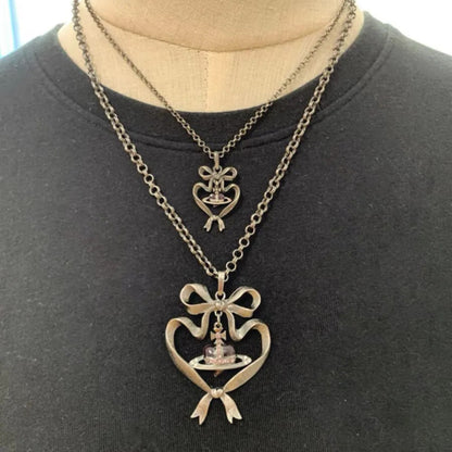 Baroque Ribbon Heart Saturn Necklace