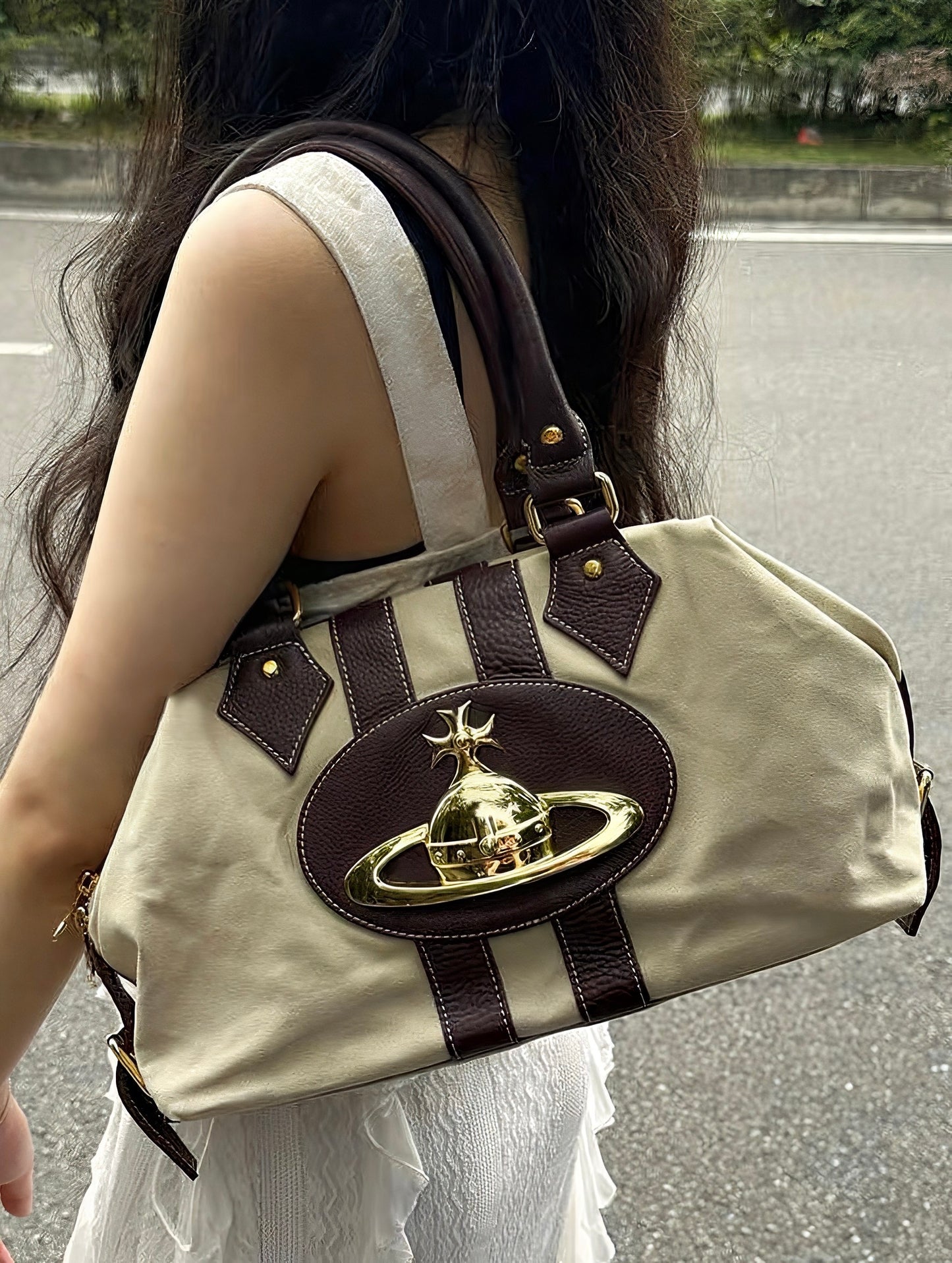 Cream orb shoulder bag