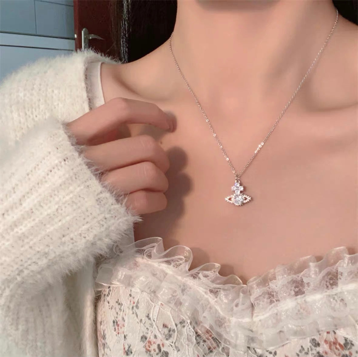 Valentina Orb Necklace (with box)