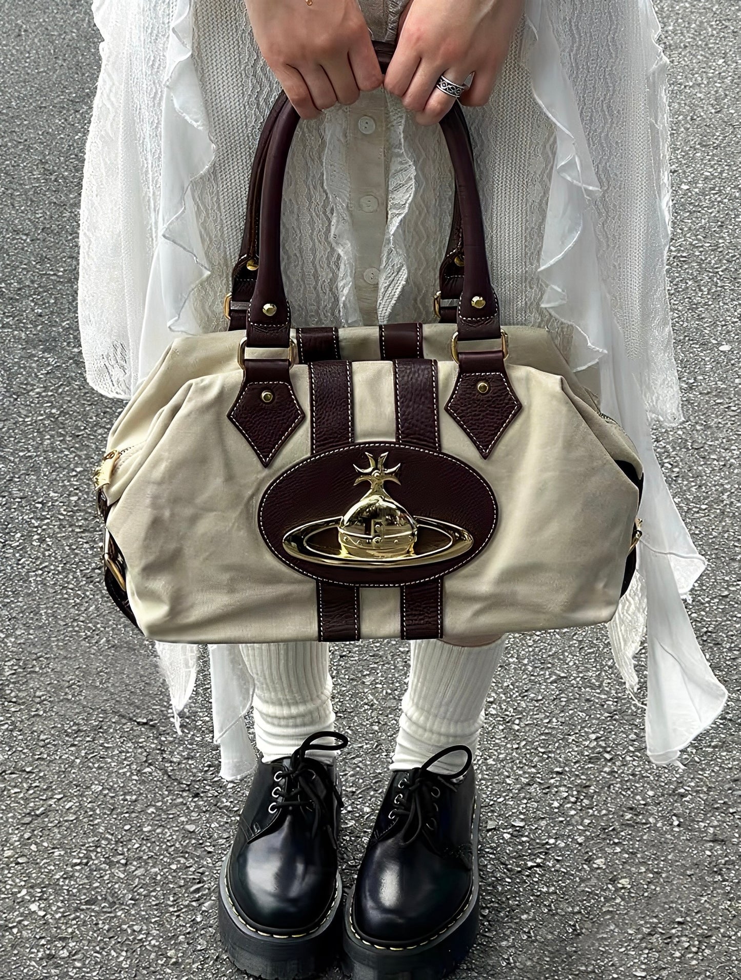 Cream orb shoulder bag