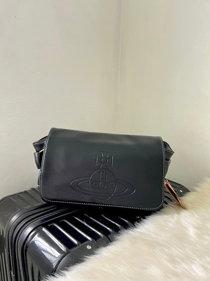 Vwnana Crossbody Leather bag (with dust bag)