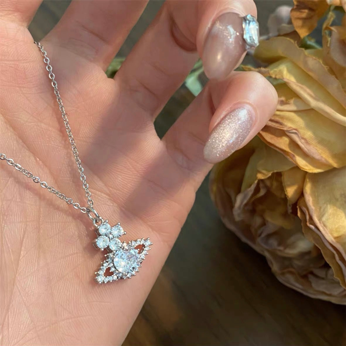 Valentina Orb Necklace (with box)